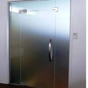 Grindų pavasario durys